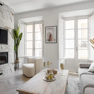 Arabica - Lujosa Vivienda Con Chimeneas En - Centro Granada