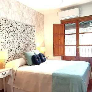 Holiday home Casa Taracea Del Chapiz