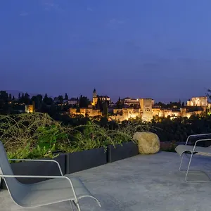  Holiday home Luxury Cave 100m Super Terraza Vistas Alhambra Wifi